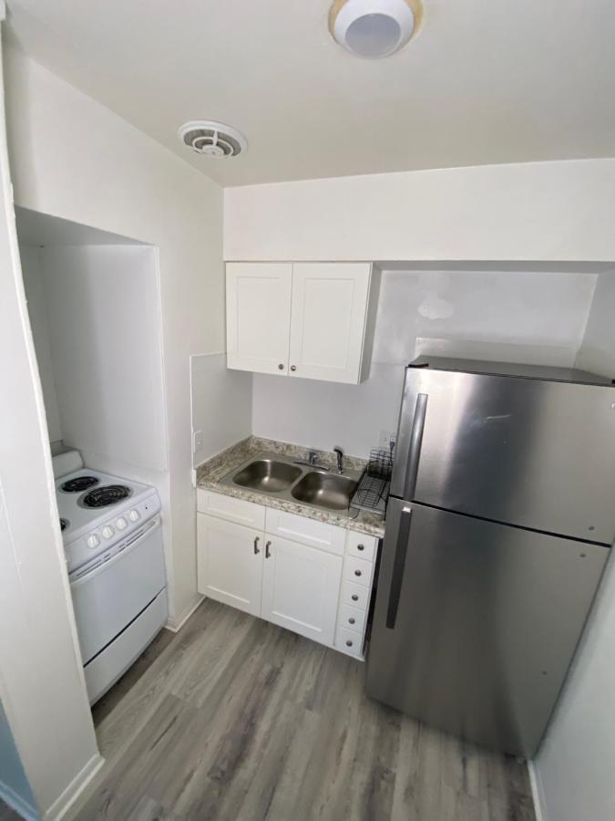 Uptown Inn & Suites St. Petersburg Luaran gambar