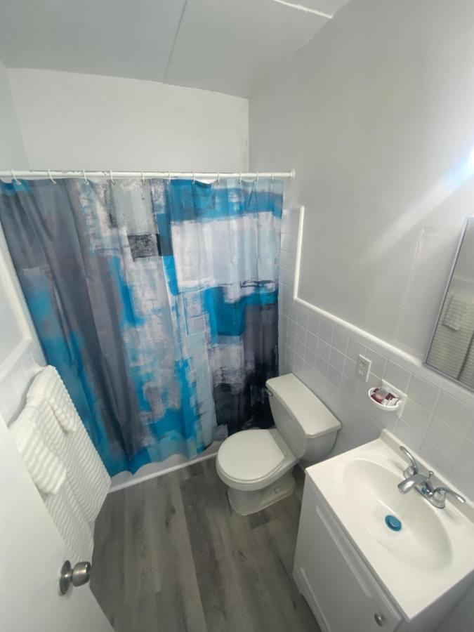 Uptown Inn & Suites St. Petersburg Luaran gambar